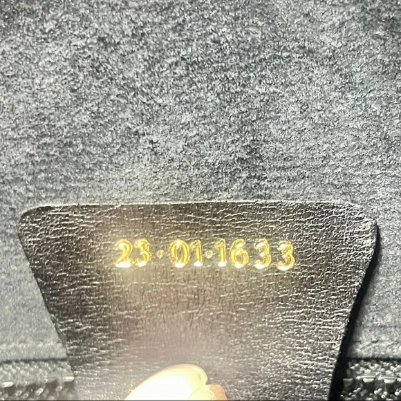 Vintage Gucci Monogrammed Bucket Bag - Picture 12 of 13